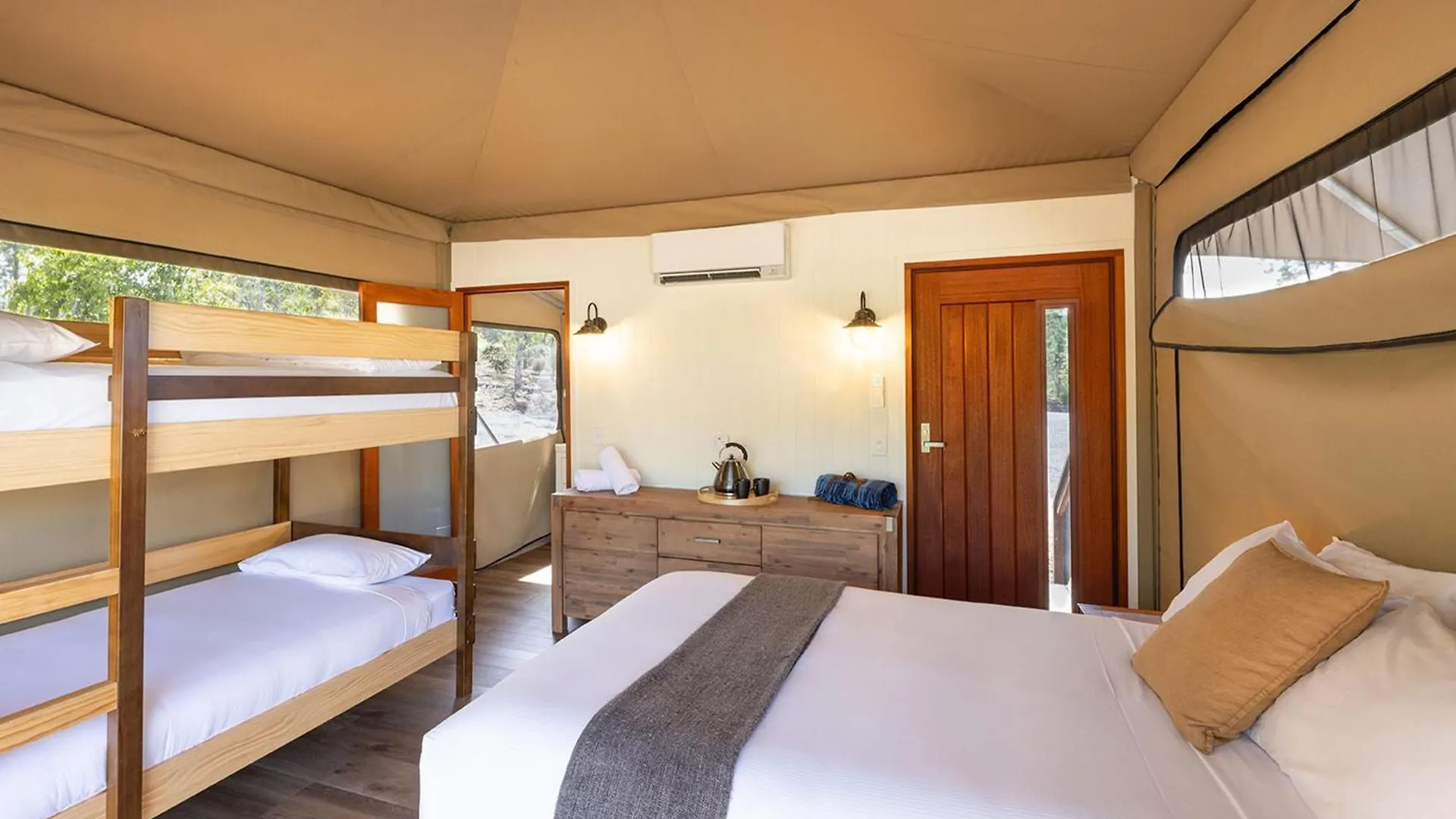 Paradise Country Farmstay Gold Coast Luxury tent