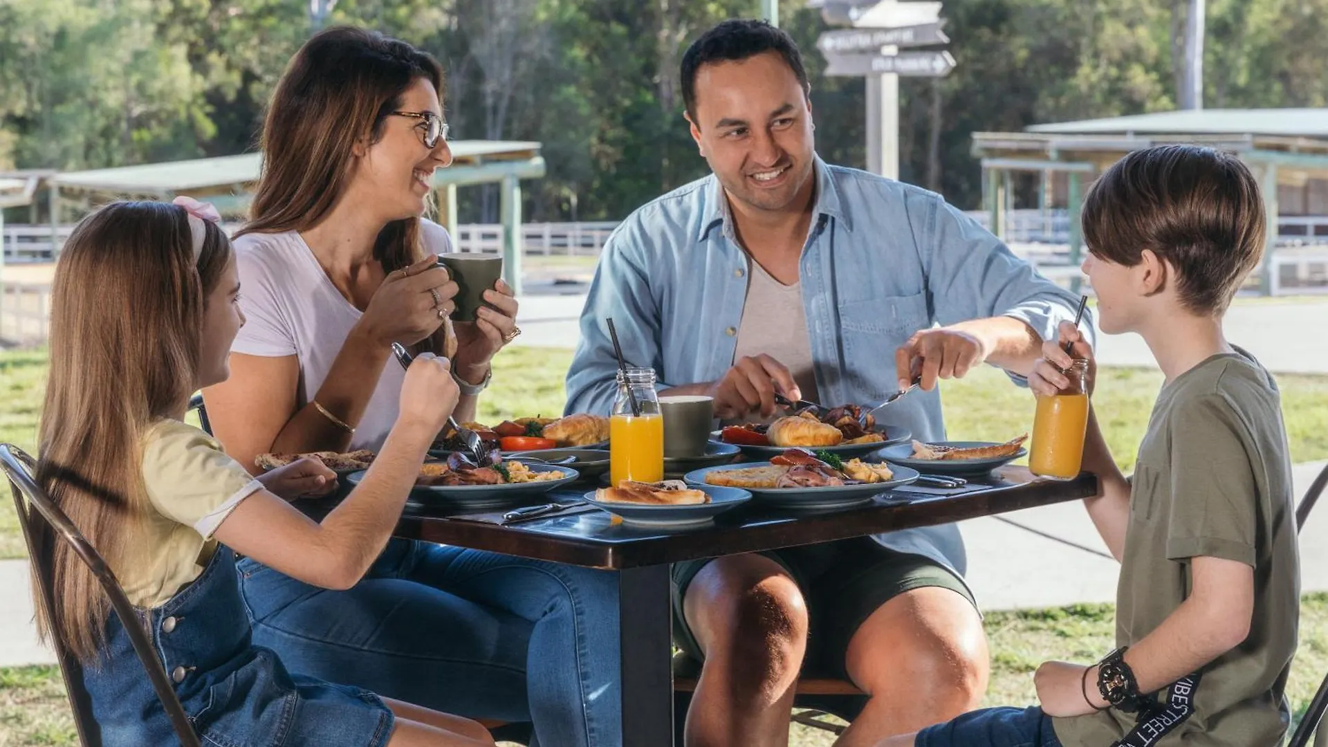 Paradise Country Farmstay Gold Coast