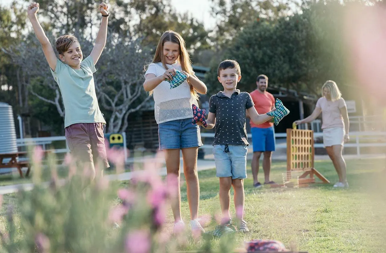 Paradise Country Farmstay Gold Coast 3*,